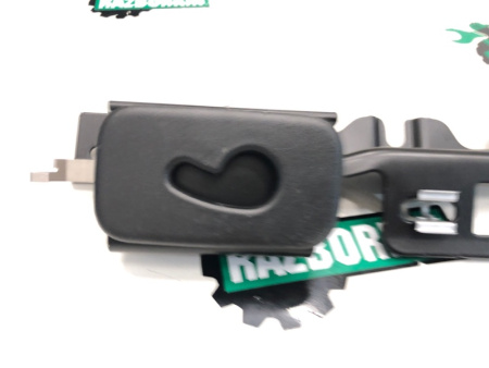 Mercedes-Benz / GLC 250d 4-matic / Кронштейн потолочной ручки