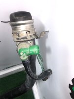 BMW / X3 / Горловина топливного бака