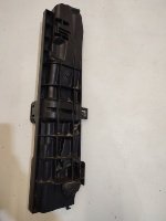 BMW / 3-Series / Кронштейн радиатора