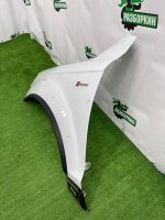 Audi / Q7 / Крыло