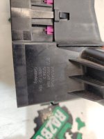 Volkswagen / Touareg / Блок предохранителей