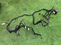 BMW / X5 / Проводка центральной консоли