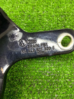 Audi / Q7 / Петля крышки багажника