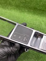 Audi / A6 / Кнопка стояночного тормоза