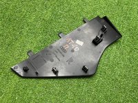 Audi / A6 / Накладка на торпедо