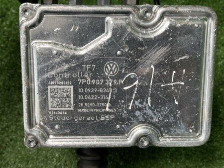 Volkswagen / Touareg / Блок ABS