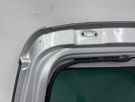 Volkswagen / Touareg / Крышка багажника