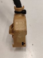 Audi / Q7 / Разъем