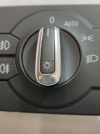 Volkswagen / Touareg / Блок управления светом