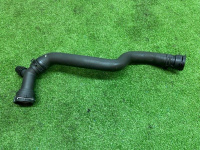 Audi / A5 / Патрубок радиатора