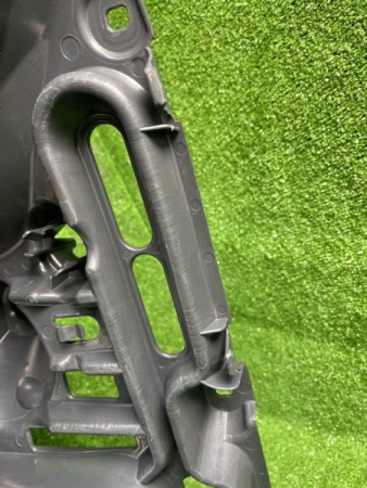 BMW / M6 / Крепление бампера