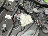 Volkswagen / Touareg / Стеклоподъемный механизм