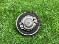 Mercedes-Benz / 190e / Крышка лючка бензобака