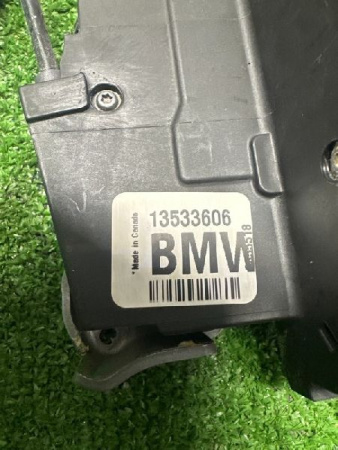 Chevrolet / Tahoe / Замок двери