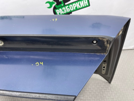 Mercedes-Benz / E-Class / Крышка багажника