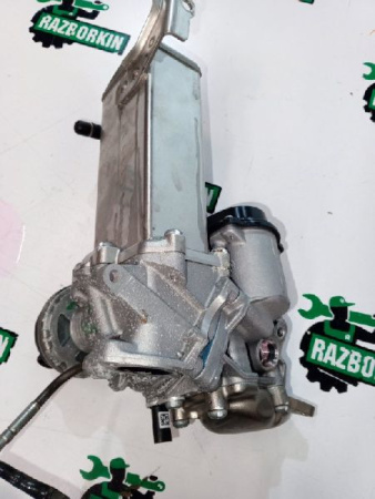 Volkswagen / Touareg / Радиатор EGR