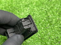 Volkswagen / Touareg / Кнопка крышки багажника