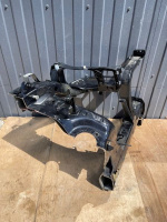 Volkswagen / Touareg / Лонжерон