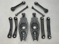 Mercedes-Benz / 190e / Рычаг подвески