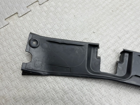 BMW / M6 / Водосток