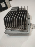 BMW / X1 / Усилитель звука