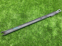 Mercedes-Benz / 190e / Накладка фары