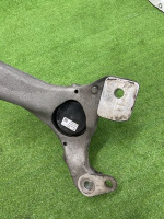 Porsche / Cayenne / Кронштейн опоры двигателя