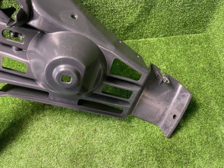 BMW / M6 / Крепление бампера