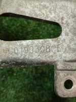 Audi / A6 / Опора двигателя