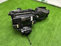 Audi / A7 / Печка салона