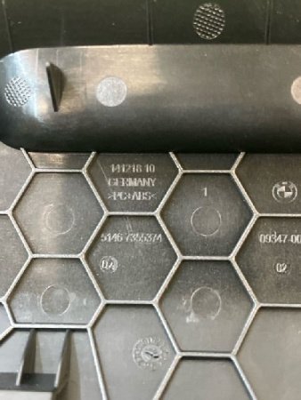 BMW / 7-Series / Заглушка iso-fix