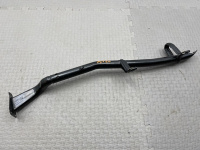 Mercedes-Benz / 300E / Кронштейн