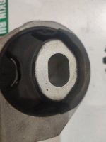 Land Rover / Range Rover Sport / Опора кпп