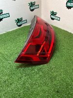 Audi / Q7 / Фонарь задний