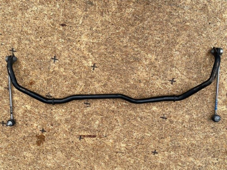 BMW / M6 / Стабилизатор