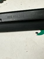 Audi / Q5 / Молдинг лобового стекла