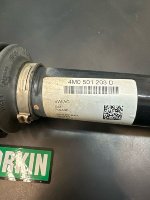 Audi / Q7 / Приводной вал