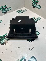 Volkswagen / Touareg / Вещевое отделение Volkswagen / Touareg / Вещевое отделение