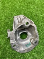 Porsche / Cayenne / Кронштейн опоры двигателя