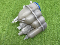 Audi / A4 / Бачок расширительный