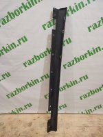 Mercedes-Benz / E-Class / Накладка порога