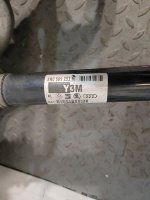 Audi / A4 / Кулак поворотный