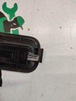 Audi / A6 / Ручка складывания сиденья