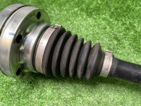 Volkswagen / Touareg / Приводной вал