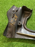 Audi / A6 / Водосток