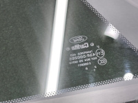 Ford / EXPLORER / Форточка кузова