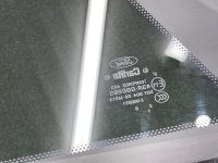 Ford / EXPLORER / Форточка кузова