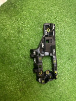 Audi / A6 / Кронштейн торпедо с подсветкой