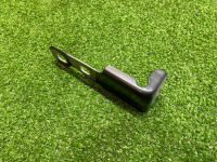 Audi / A5 / Кронштейн крыла