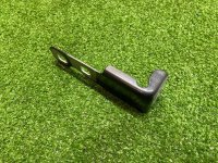 Audi / A5 / Кронштейн крыла